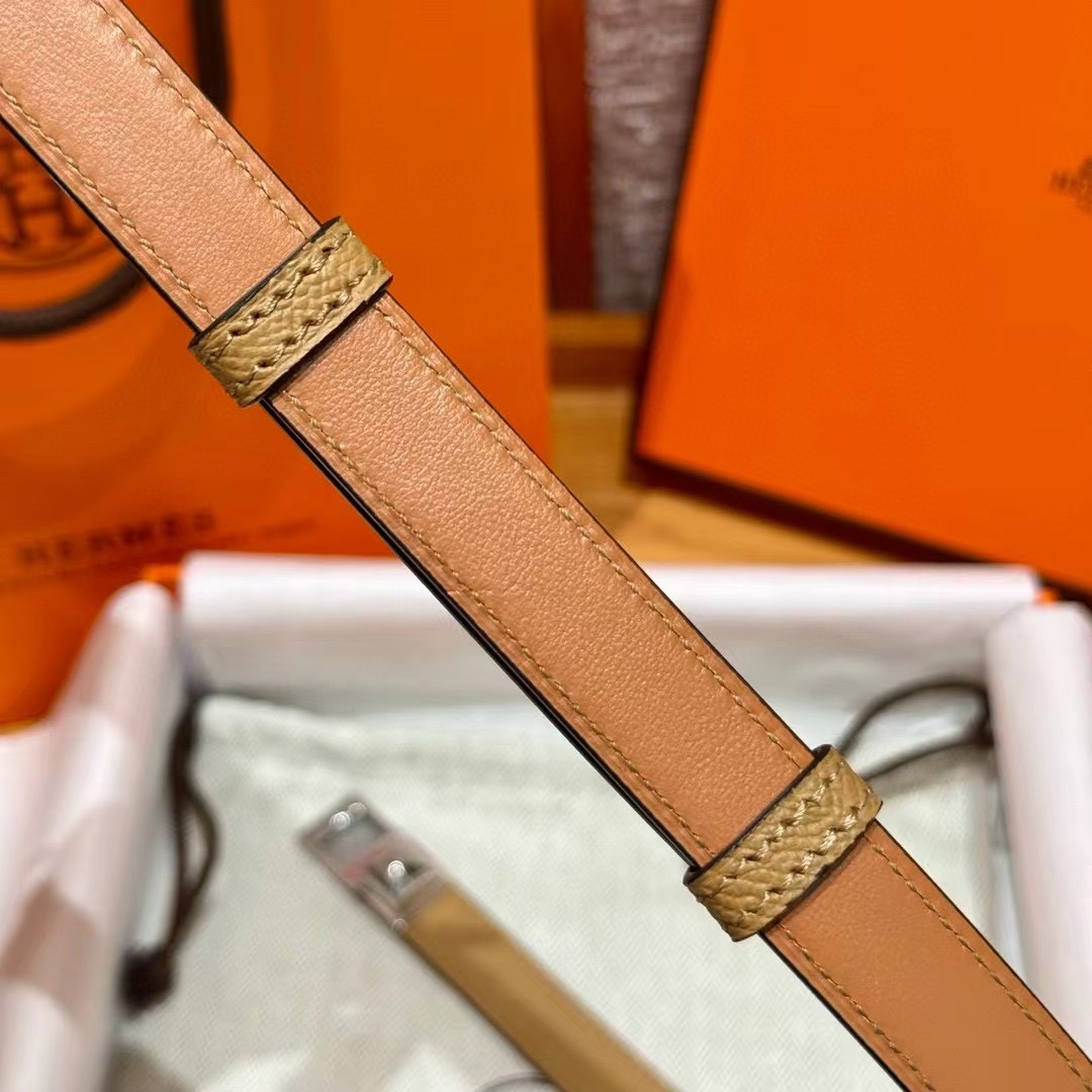 Hermès Kelly Belt: Adjustable Epsom Leather with Gold-Plated Buckle 9 i1746632607 9144 5