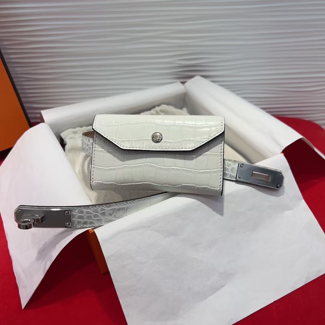 Hermes Kelly Buckle Crocodile Pattern Belt with Mini Pouch - Adjustable