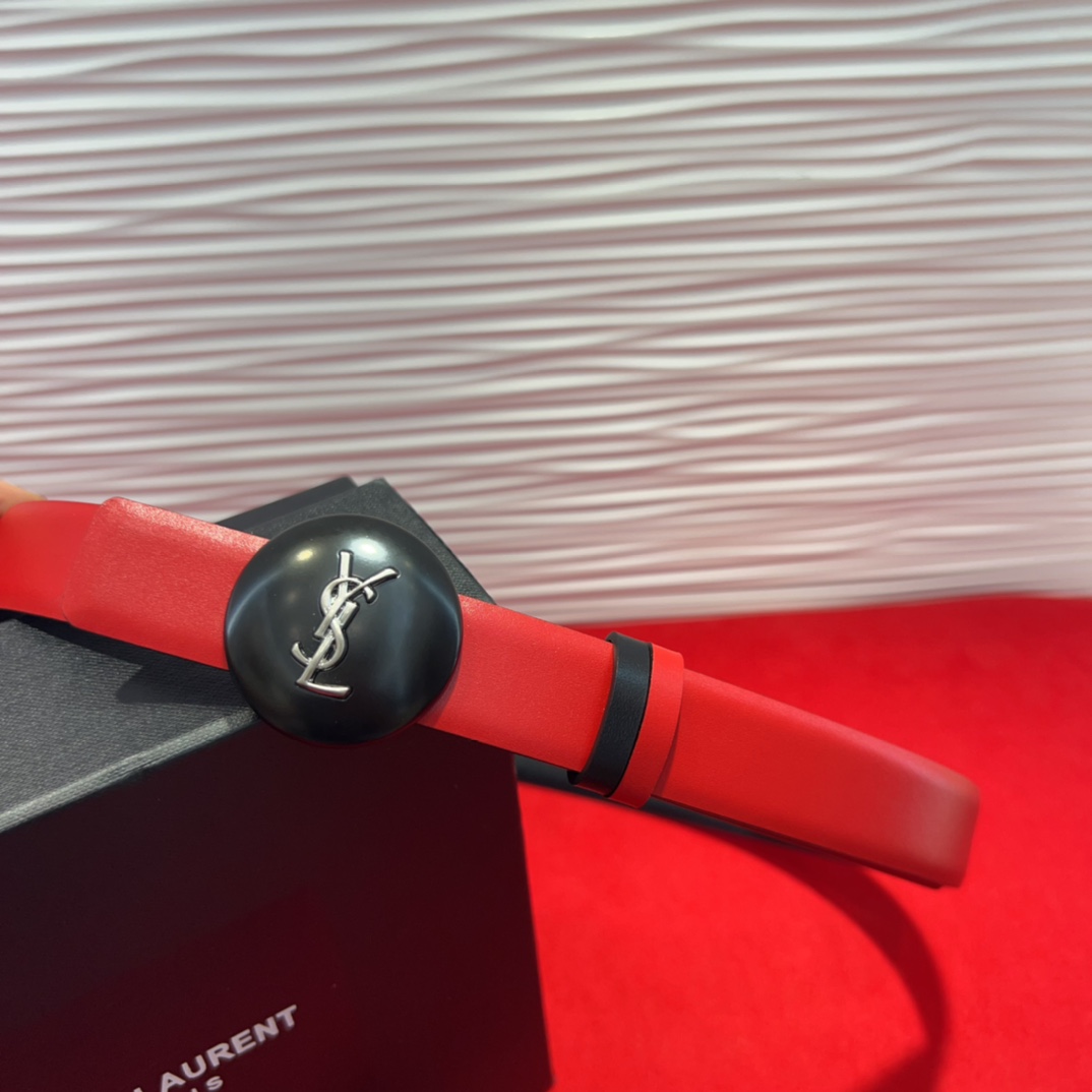  开春秀款Saint Laurent 圣罗兰女士腰带皮带 原厂真金电渡扣头，意大利原厂皮，2.5Cm双面