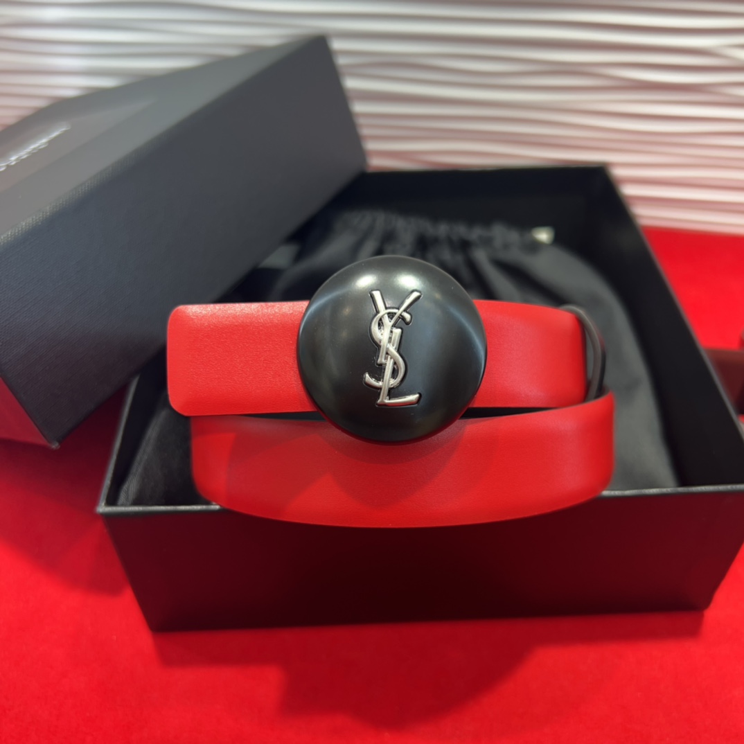  开春秀款Saint Laurent 圣罗兰女士腰带皮带 原厂真金电渡扣头，意大利原厂皮，2.5Cm双面