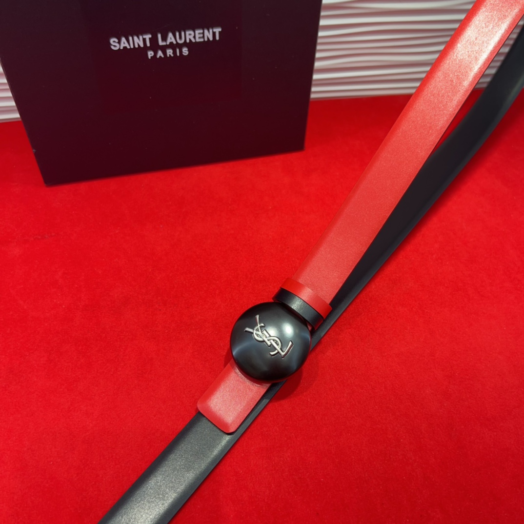  开春秀款Saint Laurent 圣罗兰女士腰带皮带 原厂真金电渡扣头，意大利原厂皮，2.5Cm双面
