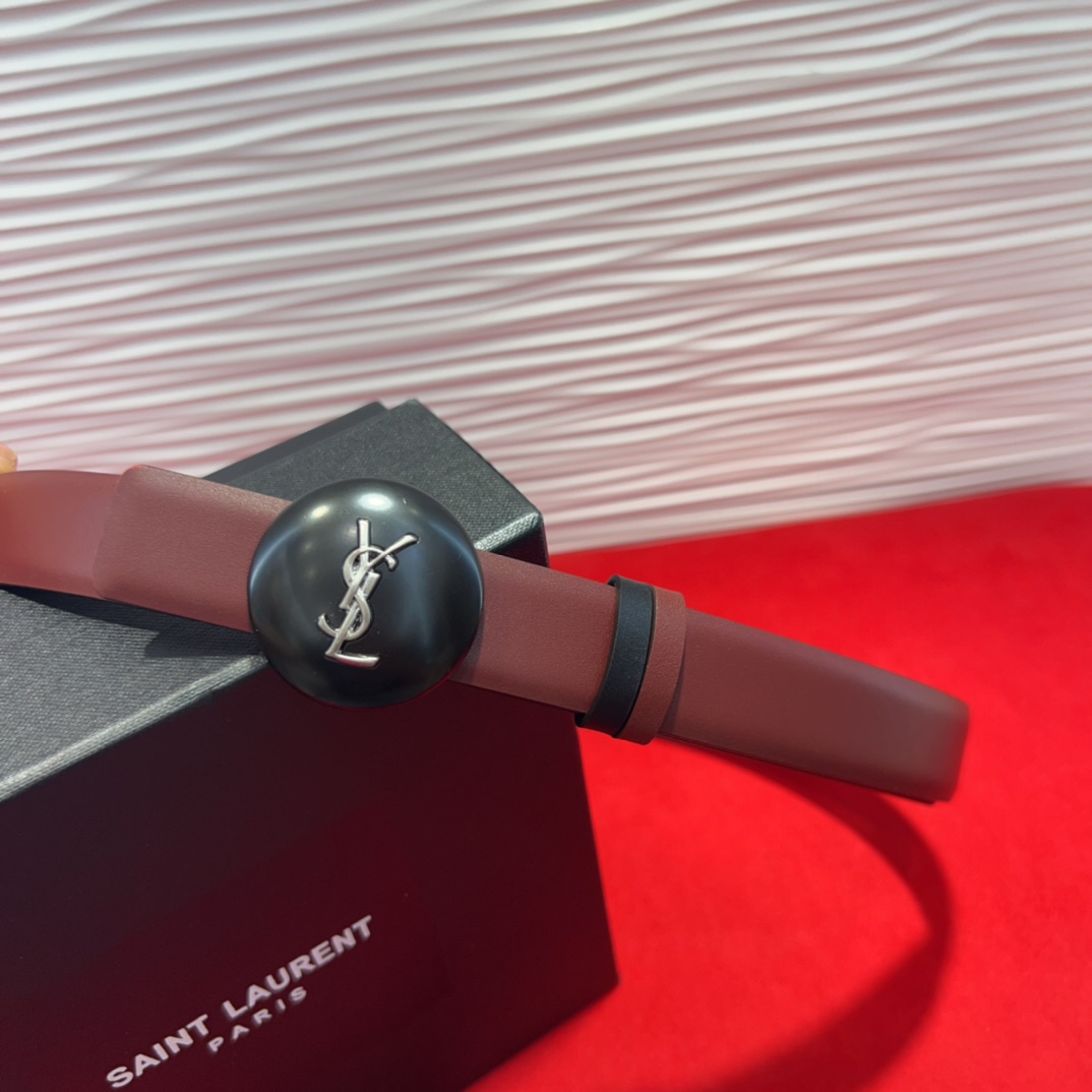  开春秀款Saint Laurent 圣罗兰女士腰带皮带 原厂真金电渡扣头，意大利原厂皮，2.5Cm双面