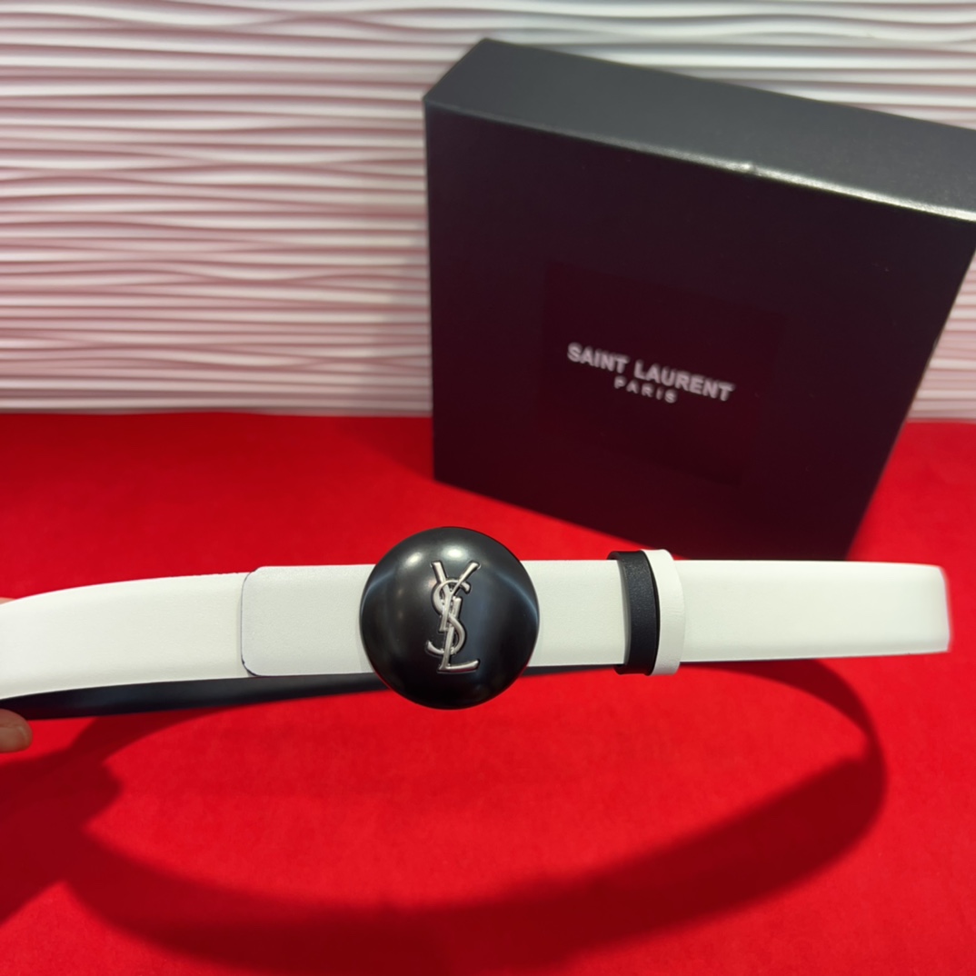  开春秀款Saint Laurent 圣罗兰女士腰带皮带 原厂真金电渡扣头，意大利原厂皮，2.5Cm双面