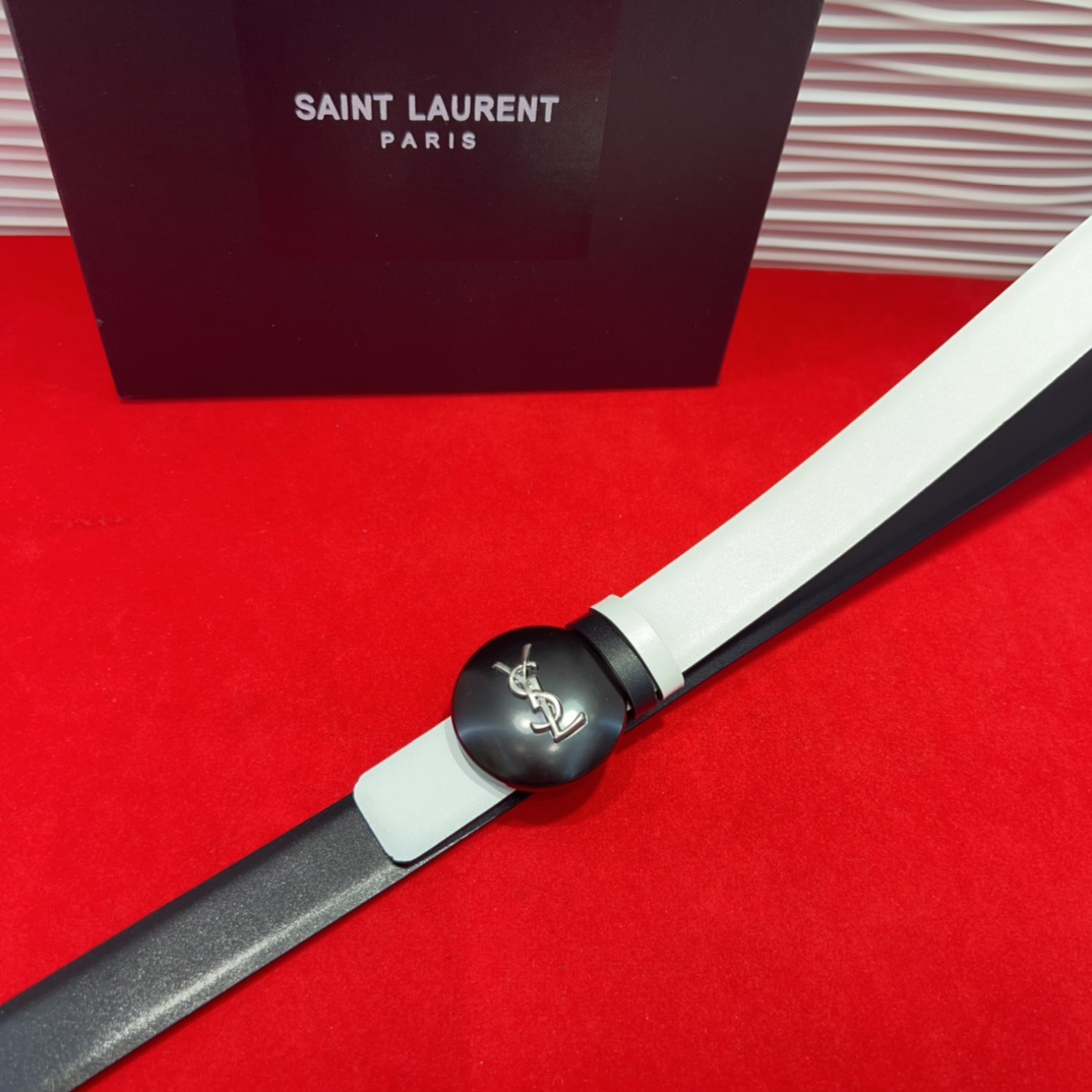  开春秀款Saint Laurent 圣罗兰女士腰带皮带 原厂真金电渡扣头，意大利原厂皮，2.5Cm双面