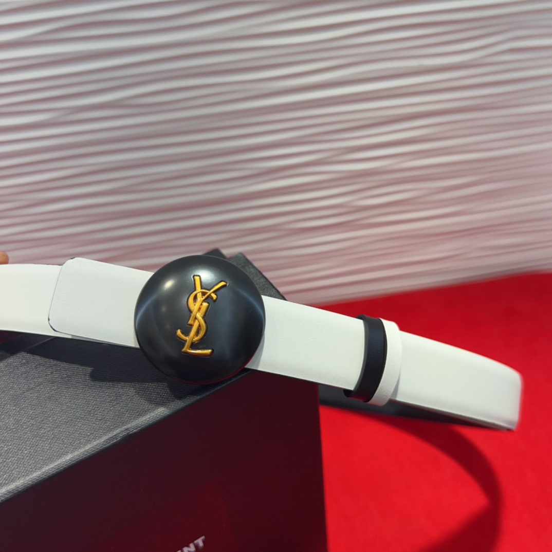  开春秀款Saint Laurent 圣罗兰女士腰带皮带 原厂真金电渡扣头，意大利原厂皮，2.5Cm双面