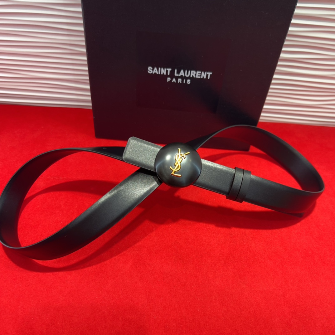  开春秀款Saint Laurent 圣罗兰女士腰带皮带 原厂真金电渡扣头，意大利原厂皮，2.5Cm双面