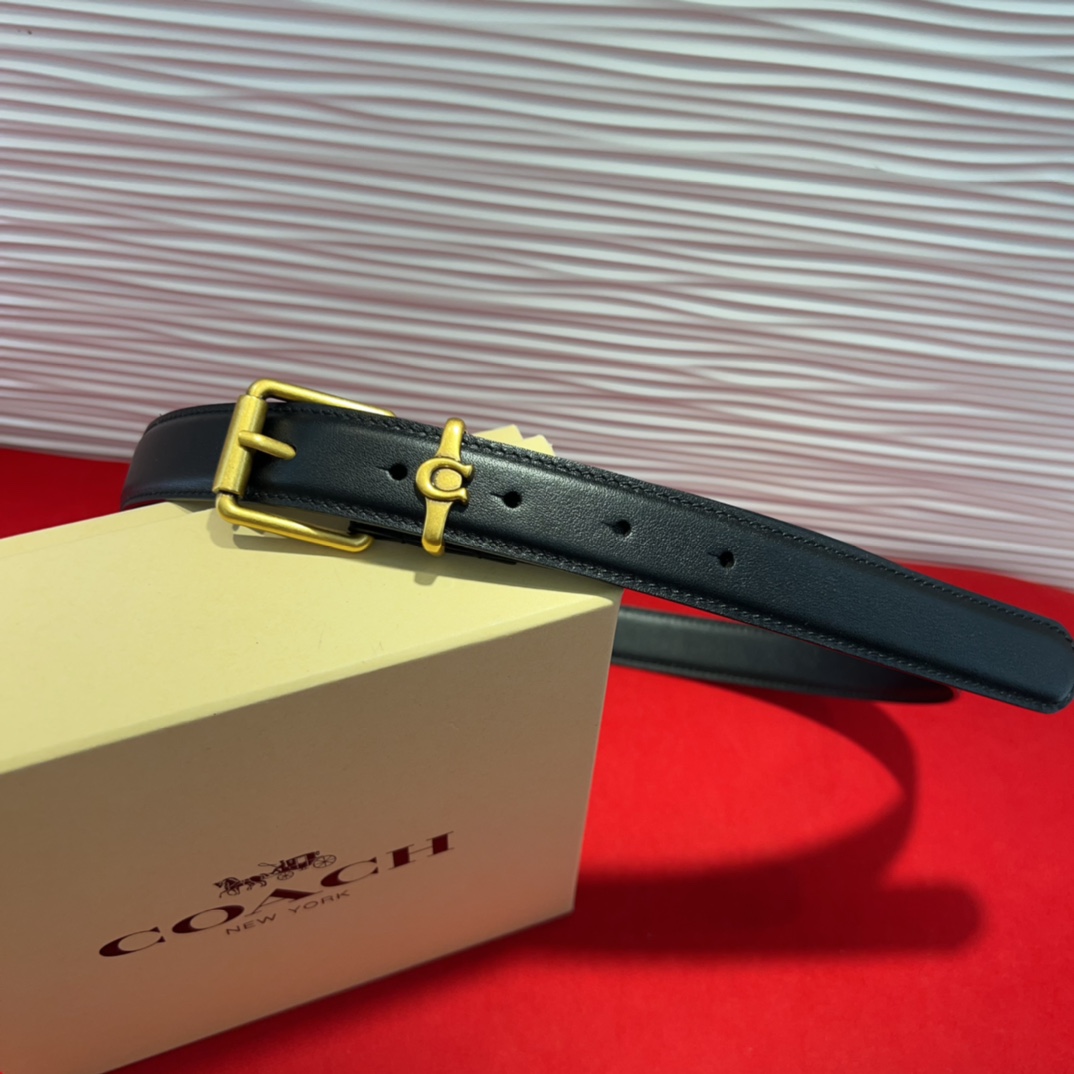 百搭扣 独特风格设计 柔软胎小牛皮 众多网红推荐