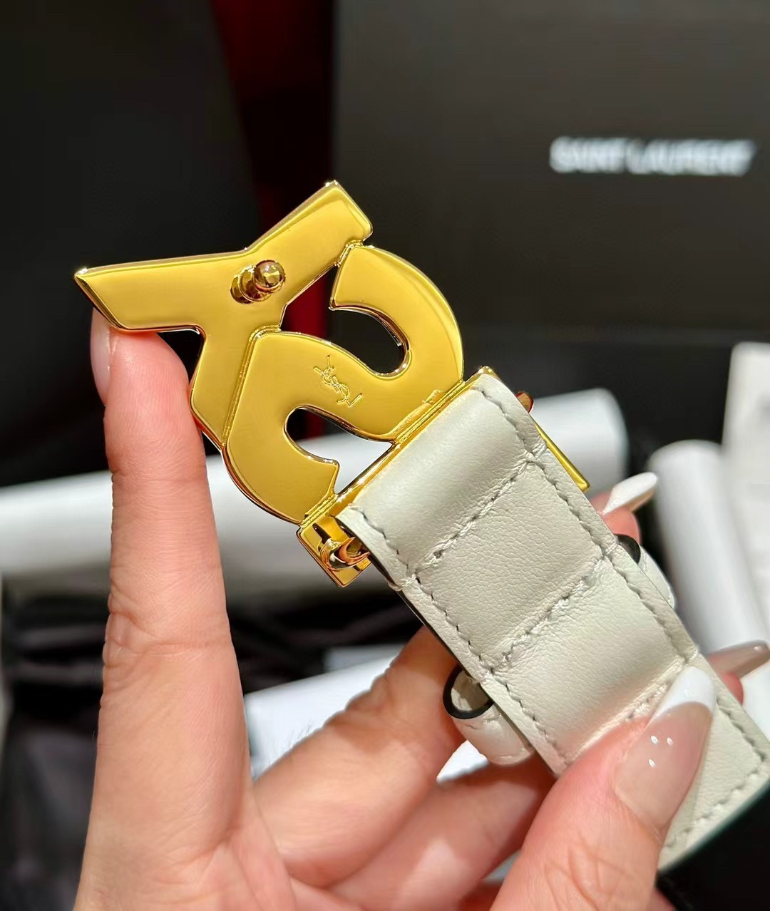 士腰带 原厂正品级别 时尚 简约 经典的YSL五金扣头 宽度2.5cm时尚高端腰带 双面头层小牛皮软腰带-Chinese UA Cheap High Quatity Brand Clothes Bags handbags Sneakers wholesale wholesaler seller from China Factory suppliers Fashion Clothing Shoes best Quality Beautiful Price 士腰带 原厂正品级别 时尚 简约 经典的YSL五金扣头 宽度2.5cm时尚高端腰带 双面头层小牛皮软腰带