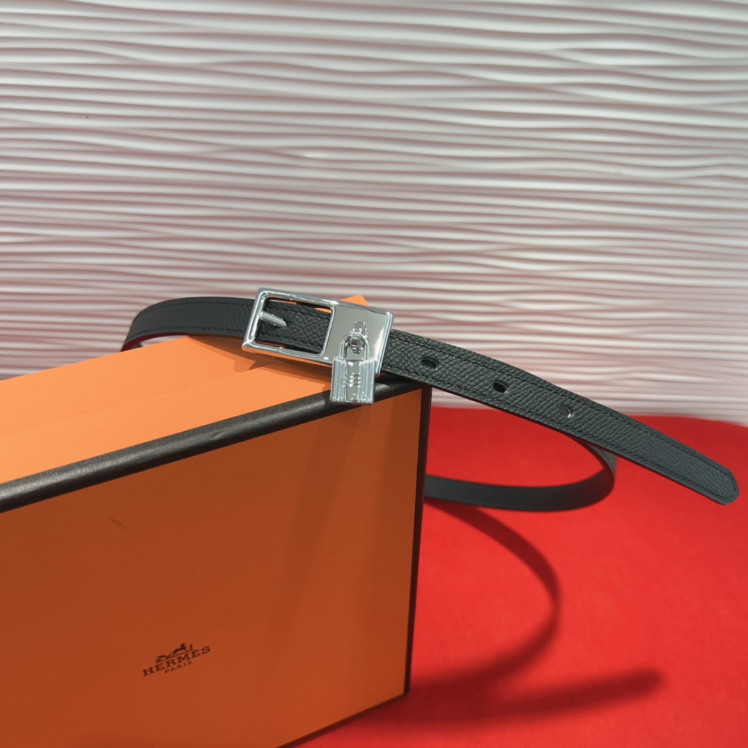 官方同步 原版开模五金 进口Epsom意大利原厂牛皮 搭配裙子 外套 腰带-Chinese UA Cheap High Quatity Brand Clothes Bags handbags Sneakers wholesale wholesaler seller from China Factory suppliers Fashion Clothing Shoes best Quality Beautiful Price 官方同步 原版开模五金 进口Epsom意大利原厂牛皮 搭配裙子 外套 腰带