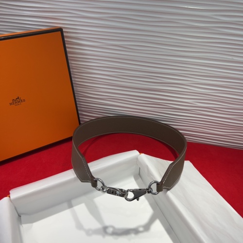 Hermès Kelly Pocket Bag Strap Swift Epsom Leather, Palladium Hardware, 4cm x 68cm 1 Hermès Kelly Pocket Bag Strap Swift Epsom Leather, Palladium Hardware, 4cm x 68cm