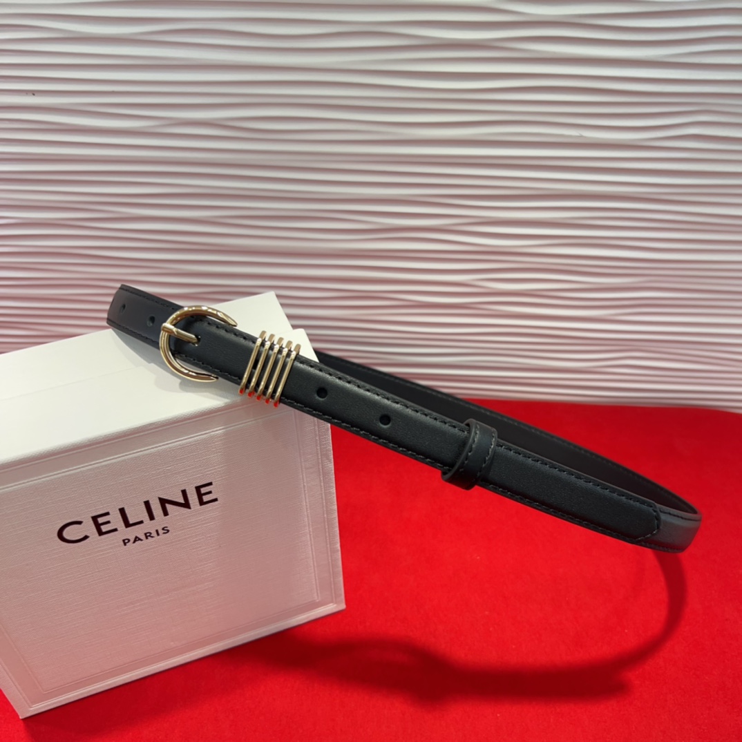 c eline TRIOMPHE中号标志印花牛皮革腰带标志印花和牛皮革 TRIOMPHE配领扣带扣环扣和