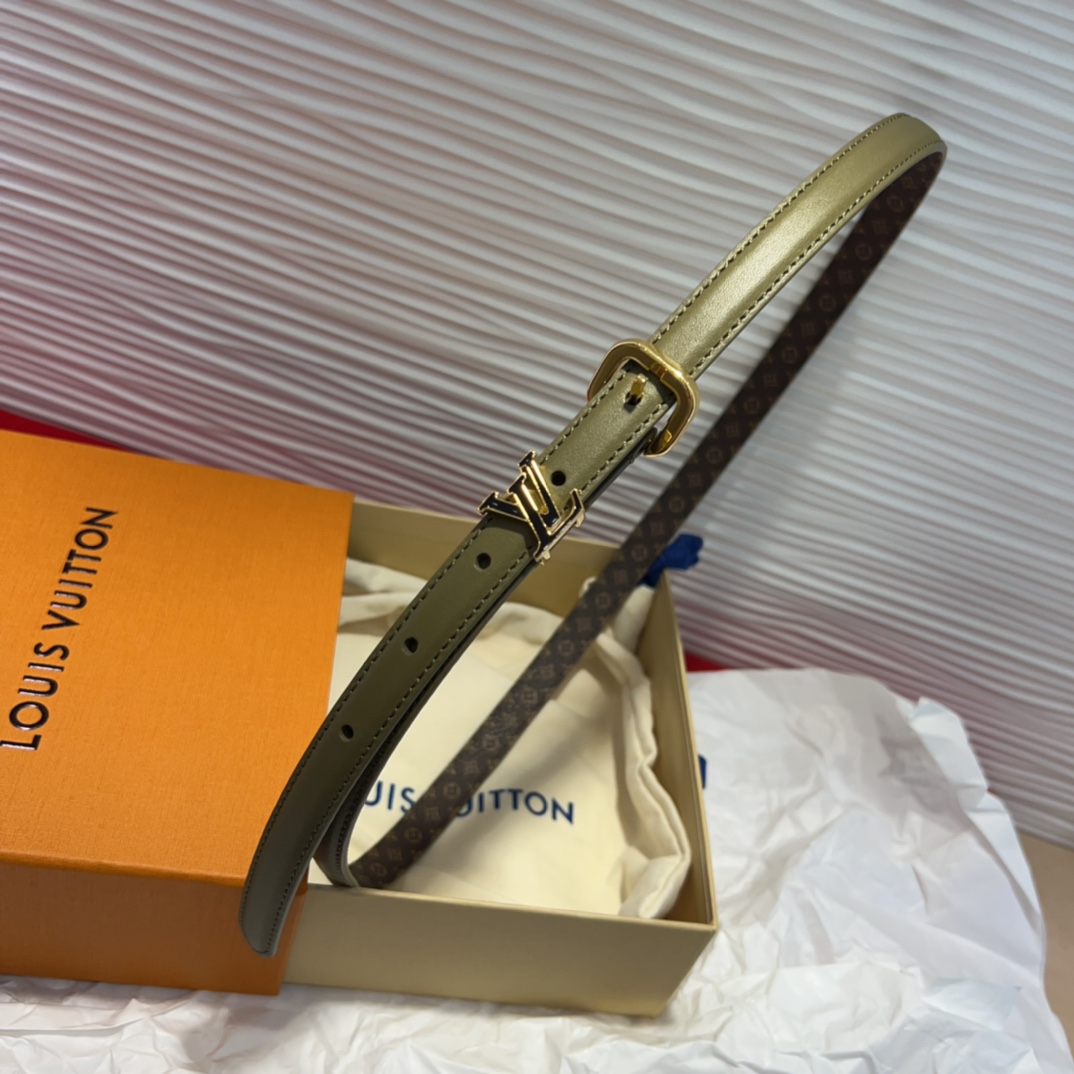 驴家 *｜女士妖带 上新啦～适合各种穿搭黑色：百搭之王 冷色暖色都能驾驭米色：春夏必备 清新又百搭扣头设