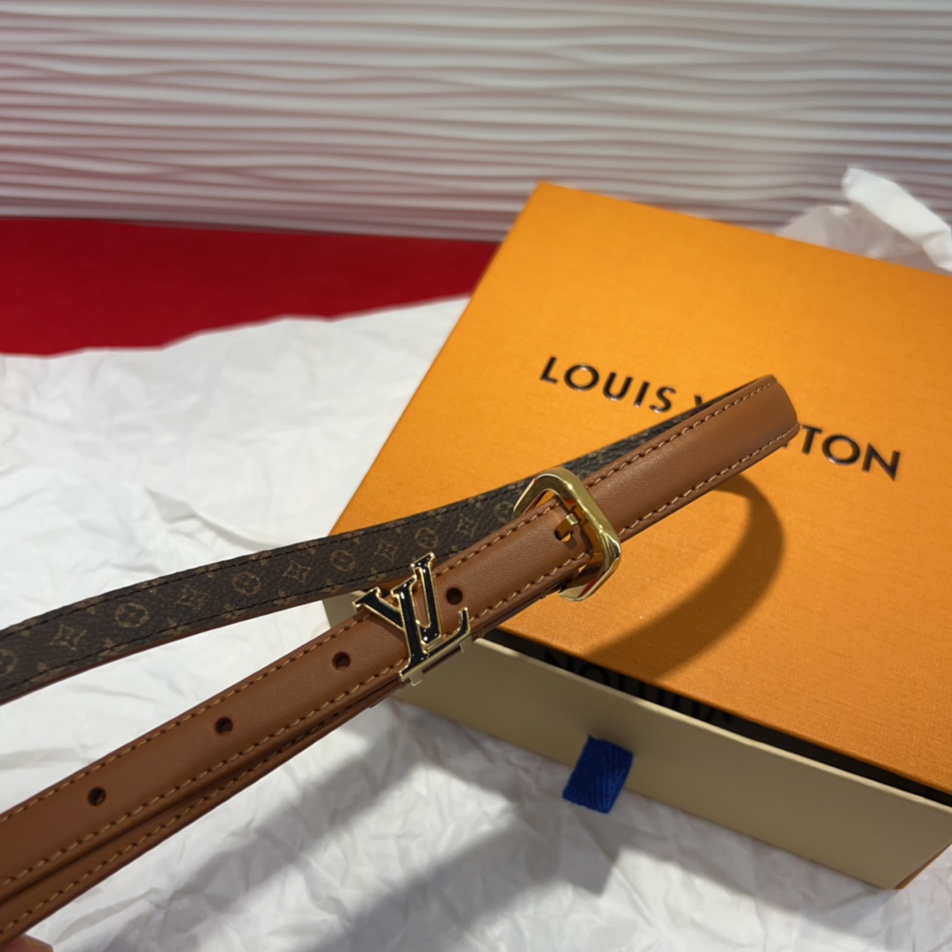 驴家 *｜女士妖带 上新啦～适合各种穿搭黑色：百搭之王 冷色暖色都能驾驭米色：春夏必备 清新又百搭扣头设