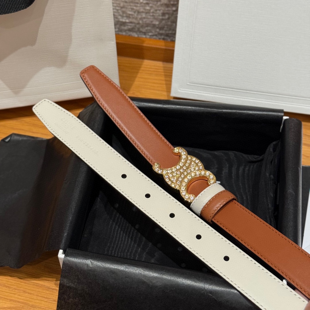 凯旋门经典双面腰带 这款灵感源自于品牌标志性腰带-Chinese UA Cheap High Quatity Brand Clothes Bags handbags Sneakers wholesale wholesaler seller from China Factory suppliers Fashion Clothing Shoes best Quality Beautiful Price 凯旋门经典双面腰带 这款灵感源自于品牌标志性腰带