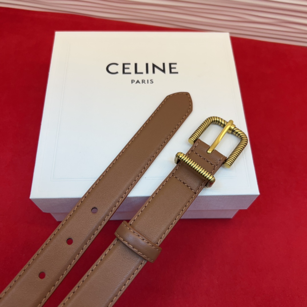 c eline TRIOMPHE中号标志印花牛皮革腰带标志印花和牛皮革 TRIOMPHE配领扣带扣环扣和
