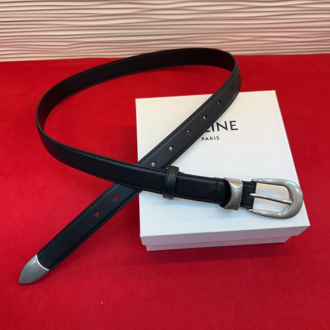 c eline TRIOMPHE中号标志印花牛皮革腰带标志印花和牛皮革 TRIOMPHE配领扣带扣环扣和