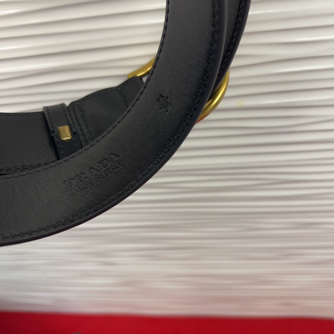 Prada Leather Belt with Silver Buckle - Elegant and Modern Design 3.5cm 8 i1758070671 8385 1
