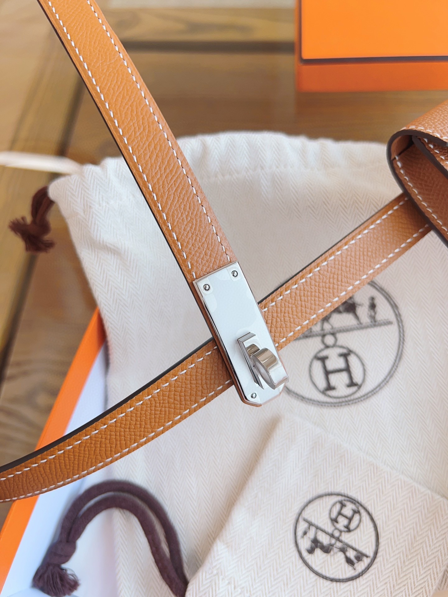 《HERMES凯利》kelly Pocket 18腰带🇫🇷法国原厂ep/A级钢扣 品质毋庸置疑 没有更好