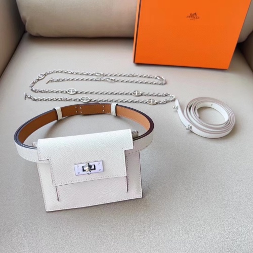 Hermès White Leather Belt Bag with Silver Chain and Card Holder 1 Hermès White Leather Belt Bag with Silver Chain and Card Holder