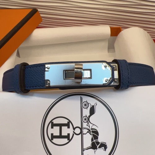 Hermès Kelly Belt in Hunter Leather with Palladium-Plated Buckle, Blue 1 Hermès Kelly Belt in Hunter Leather with Palladium-Plated Buckle, Blue
