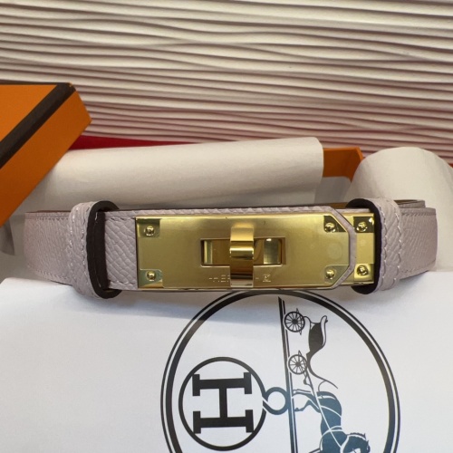 Hermès Kelly Belt in Hunter Cowhide with Palladium-Plated Buckle, Adjustable 1 Hermès Kelly Belt in Hunter Cowhide with Palladium-Plated Buckle, Adjustable