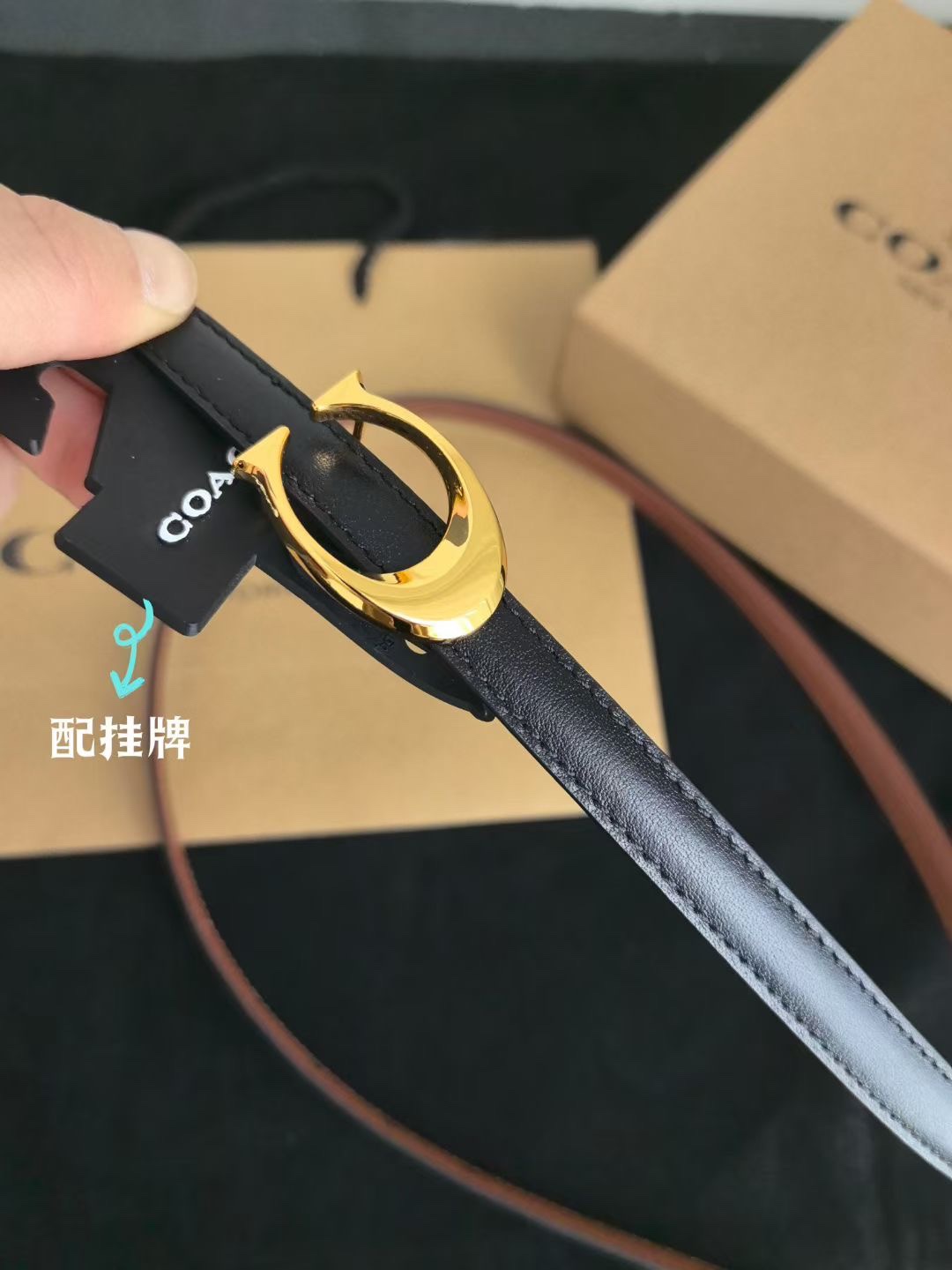 coach蔻驰 高品质 1.3cm 高真空电镀五金 ， 女士腰带 细款 百搭 配专柜挂牌及包装礼盒🏷️