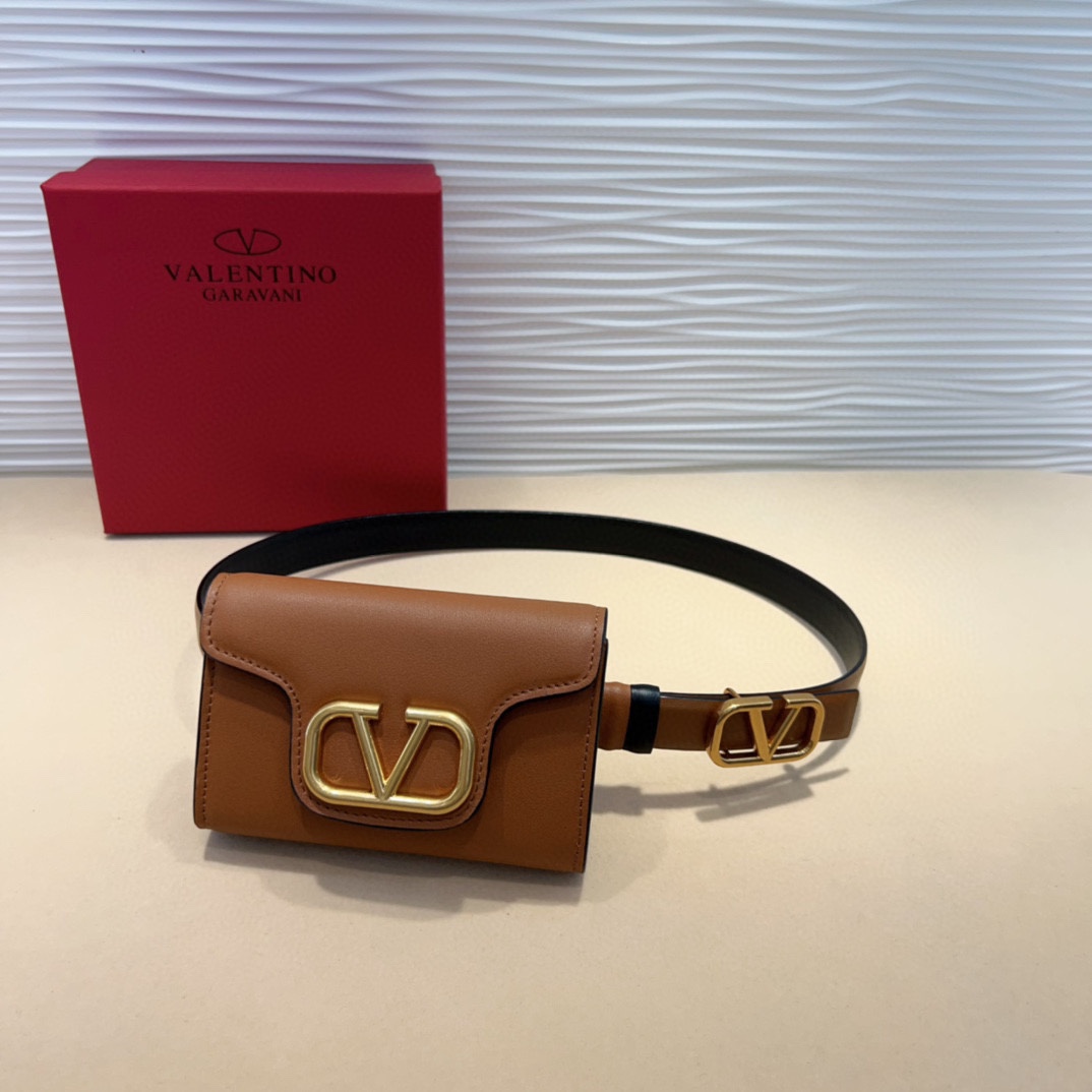 新版华伦腰包现货❗️金球系列 永远的王炸👑包型上做了改良，包身立体 整体会硬朗很多，腰包可调节 斜挎可调