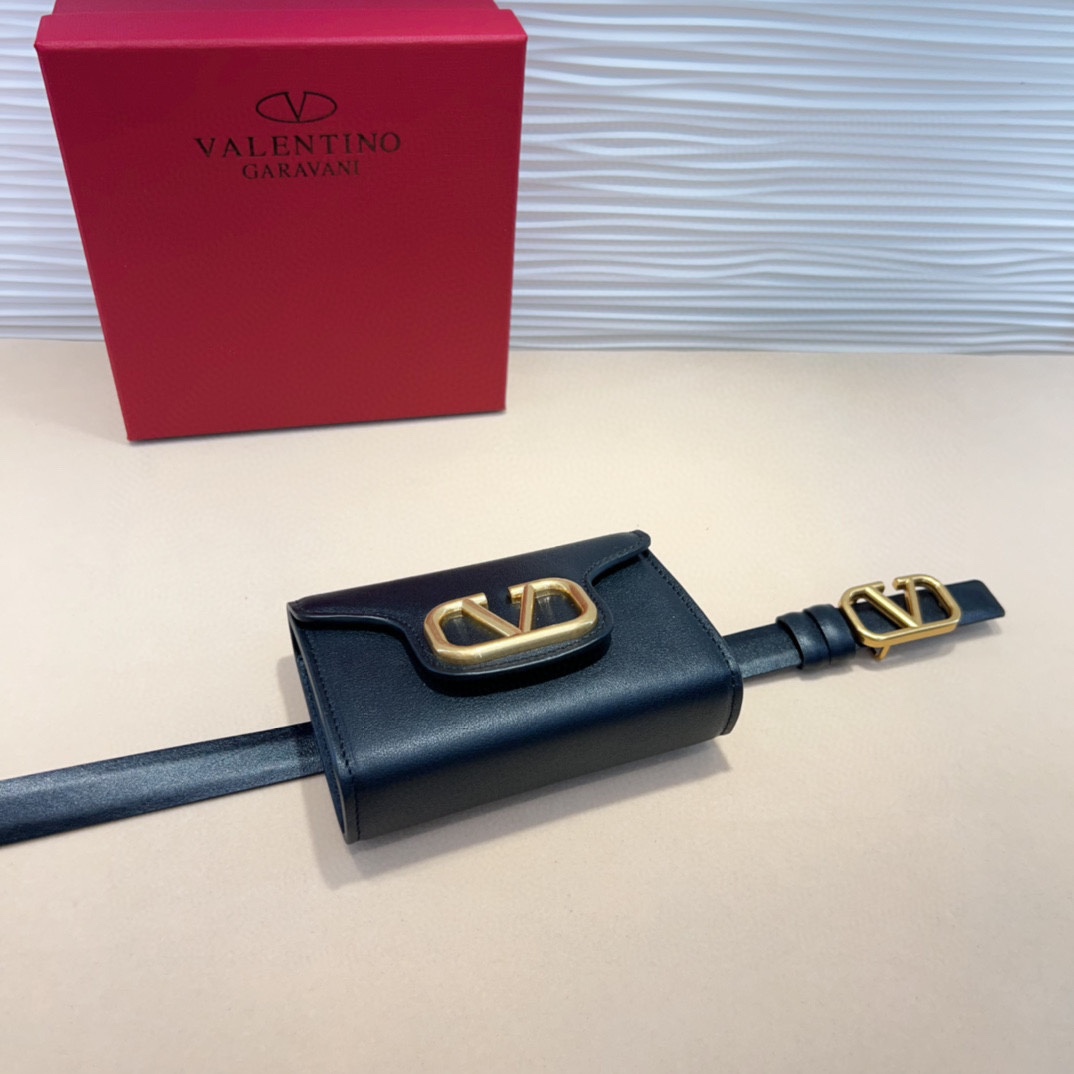 新版华伦腰包现货❗️金球系列 永远的王炸👑包型上做了改良，包身立体 整体会硬朗很多，腰包可调节 斜挎可调