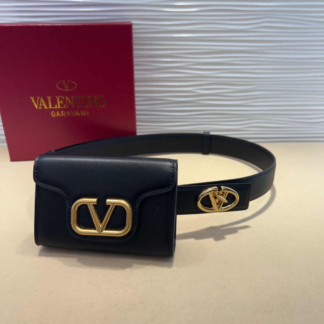 新版华伦腰包现货❗️金球系列 永远的王炸👑包型上做了改良，包身立体 整体会硬朗很多，腰包可调节 斜挎可调