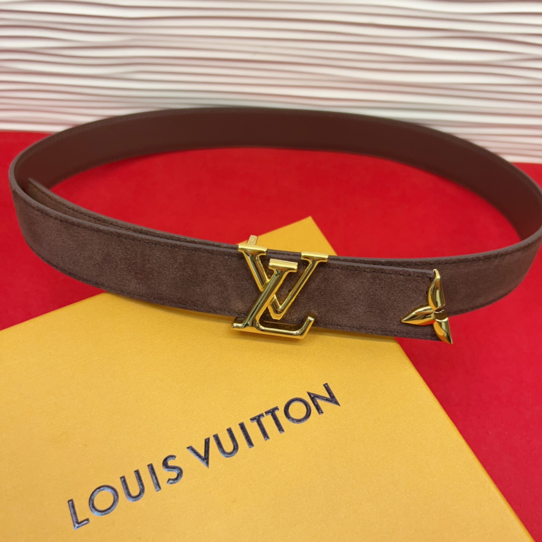 专柜同步新款 原版开发 纯铜材质 面料采用优质原厂面料。3.0cm