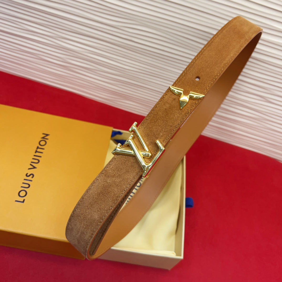 专柜同步新款 原版开发 纯铜材质 面料采用优质原厂面料。3.0cm