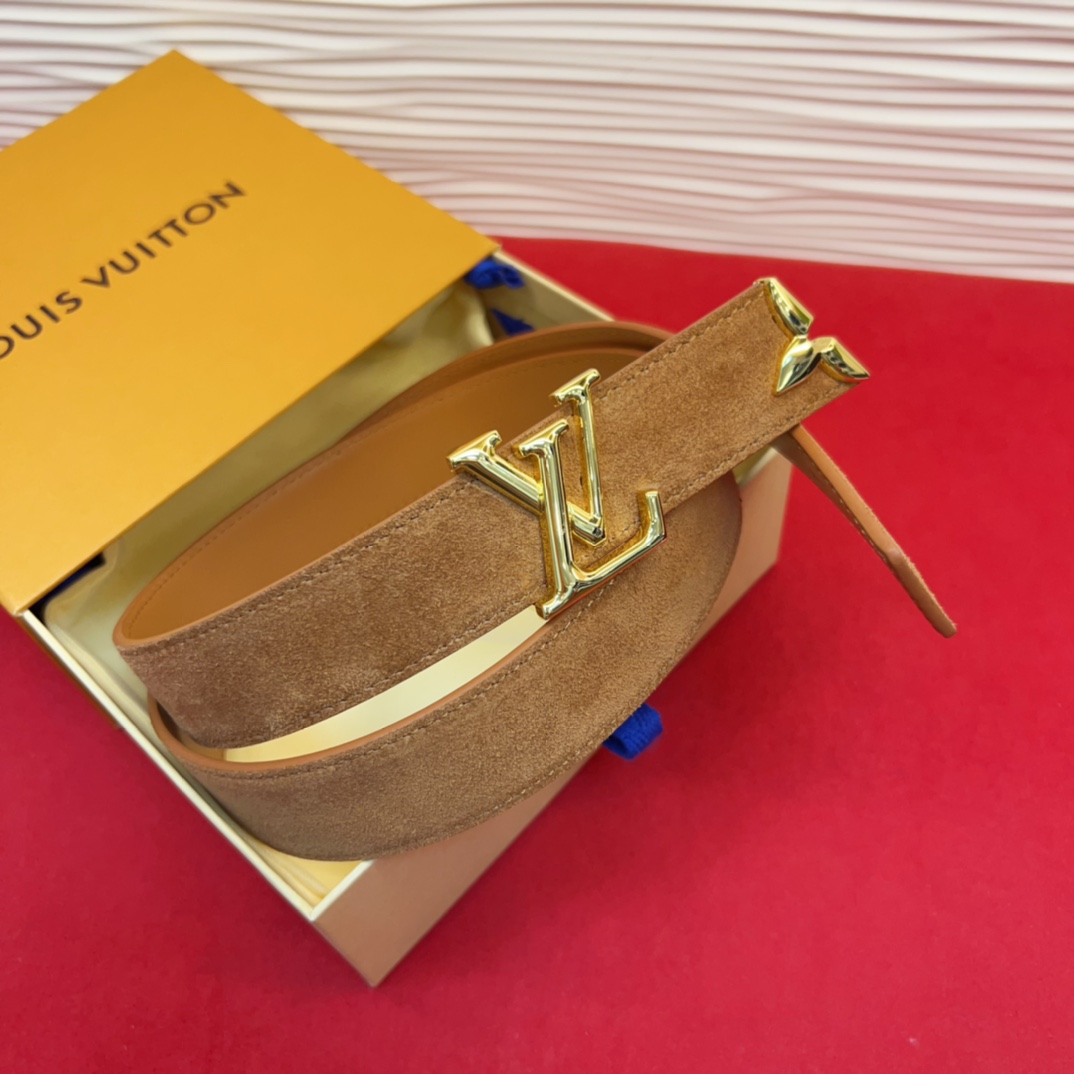 专柜同步新款 原版开发 纯铜材质 面料采用优质原厂面料。3.0cm