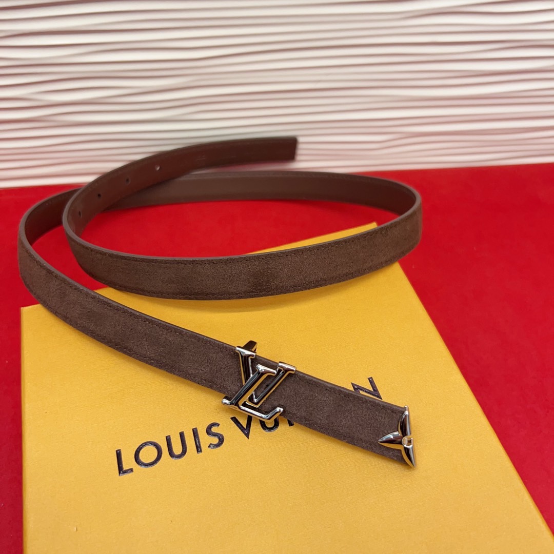 专柜同步新款 原版开发 纯铜材质 面料采用优质原厂面料。2.0cm