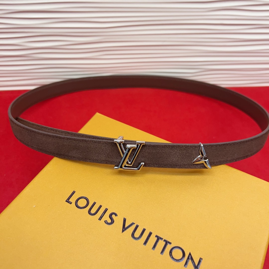 专柜同步新款 原版开发 纯铜材质 面料采用优质原厂面料。2.0cm