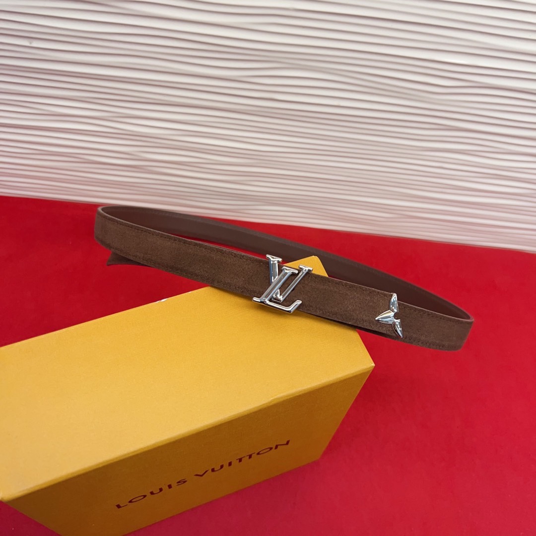 专柜同步新款 原版开发 纯铜材质 面料采用优质原厂面料。2.0cm