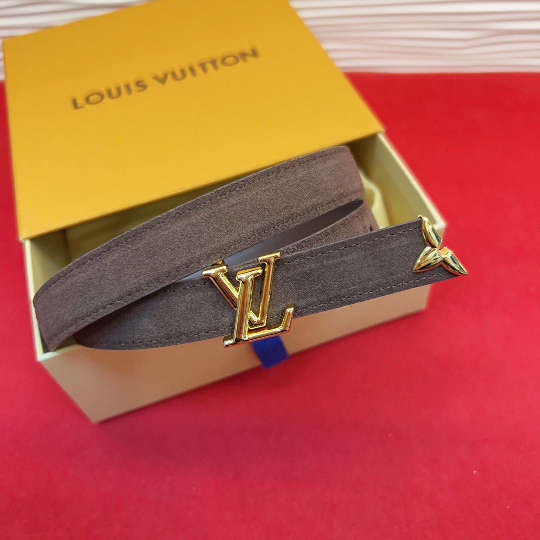 专柜同步新款 原版开发 纯铜材质 面料采用优质原厂面料。2.0cm