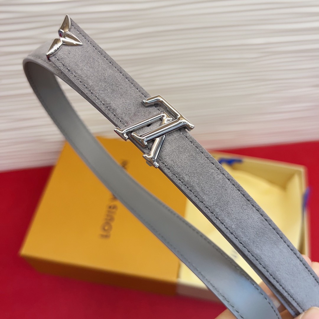 专柜同步新款 原版开发 纯铜材质 面料采用优质原厂面料。2.0cm