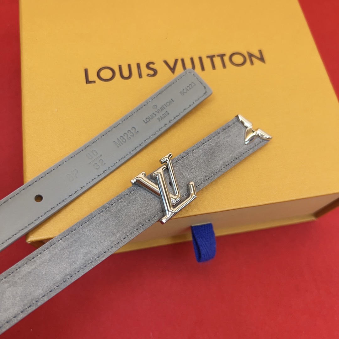 专柜同步新款 原版开发 纯铜材质 面料采用优质原厂面料。2.0cm