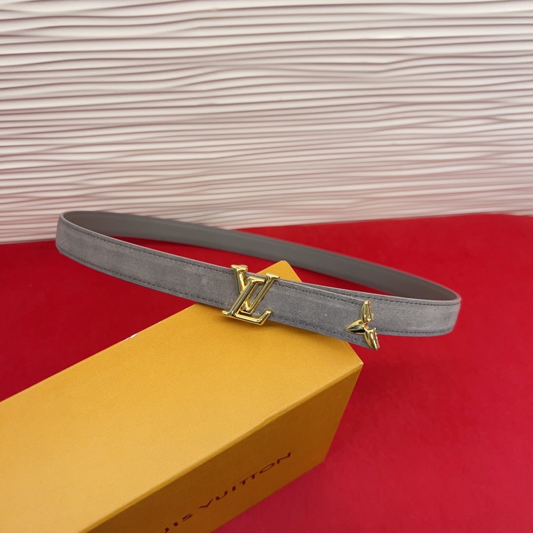 专柜同步新款 原版开发 纯铜材质 面料采用优质原厂面料。2.0cm