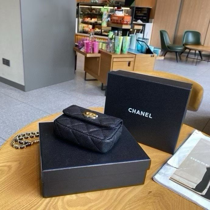 P 爆款出货🚚Chanel23A⁉️手工坊系列腰包，胸包💐太酷啦，👀精致🦁️小狮子，完美做工，超级百搭