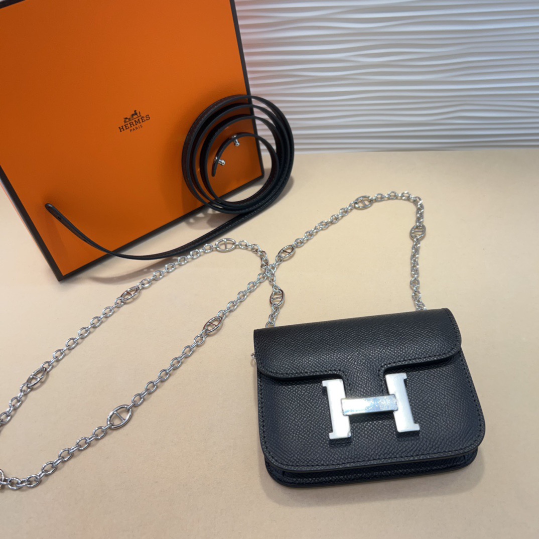 P kelly一直是时尚圈的热宠元素，各路达人都很爱！全套标配包装齐全，这货目前市面连个仿货的影子都木有