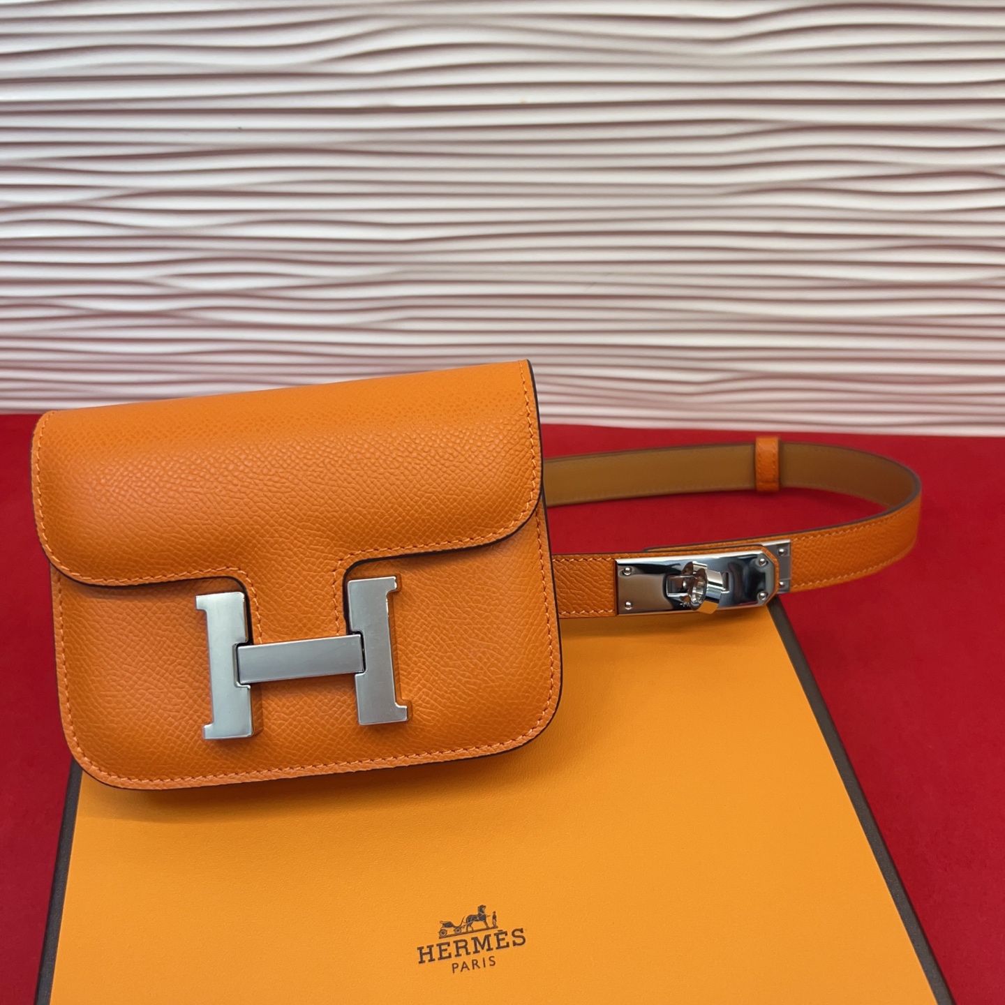 P 底面进口牛皮Kelly扣女士腰带 爱马仕专用纯手缝蜡线 ，法国（FilAuChinois）原厂蜡线 