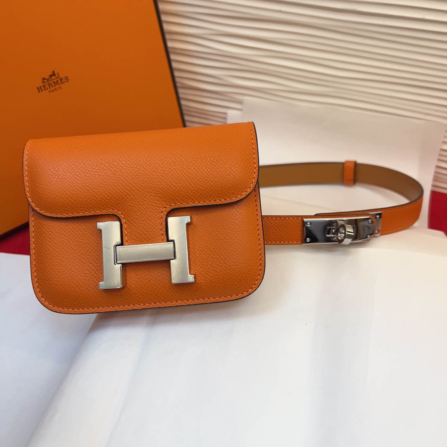 P 底面进口牛皮Kelly扣女士腰带 爱马仕专用纯手缝蜡线 ，法国（FilAuChinois）原厂蜡线 