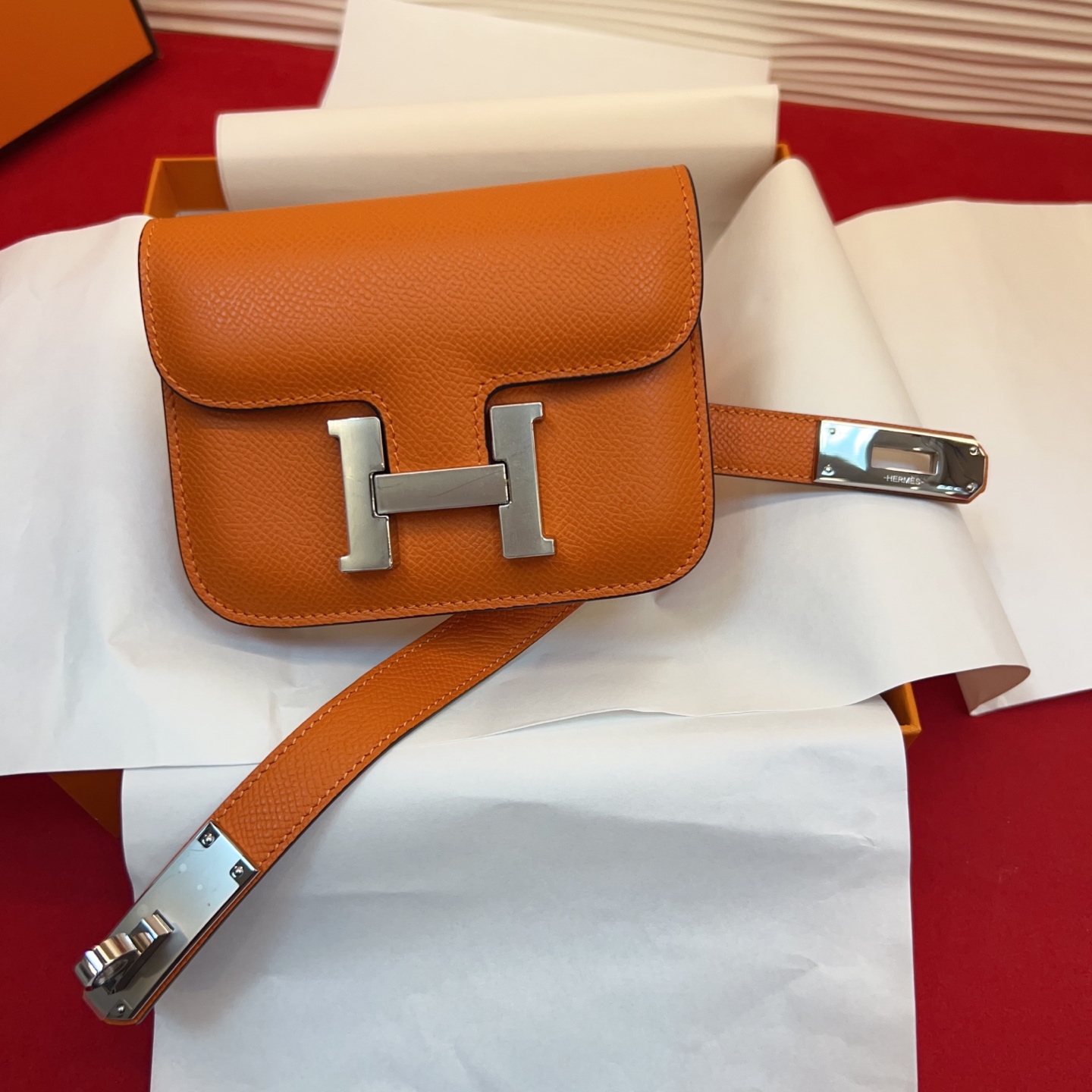 P 底面进口牛皮Kelly扣女士腰带 爱马仕专用纯手缝蜡线 ，法国（FilAuChinois）原厂蜡线 