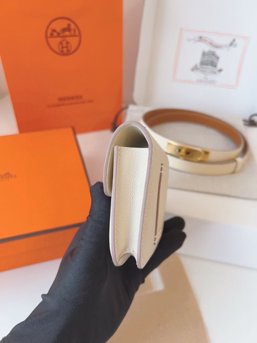 P 底面进口牛皮Kelly扣女士腰带 爱马仕专用纯手缝蜡线 ，法国（FilAuChinois）原厂蜡线 