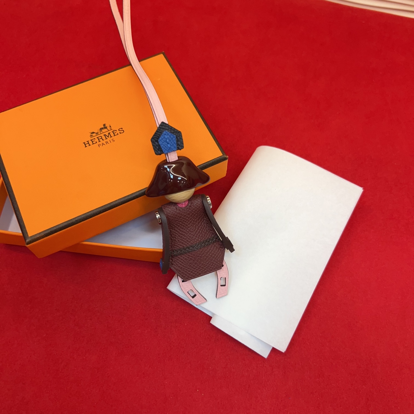 手工制作进口真皮欧美轻奢风海盗车载挂饰吊饰包包挂件。配图片盒子