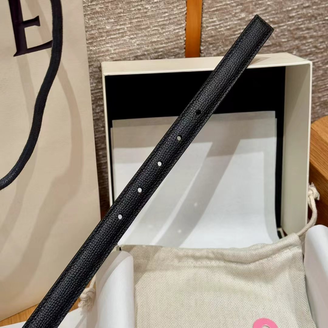 EWE女士腰带鹅卵石纹皮革腰带，Anagram搭扣*Anchor腰带 2.0cm宽度 五孔调节.宽度2.