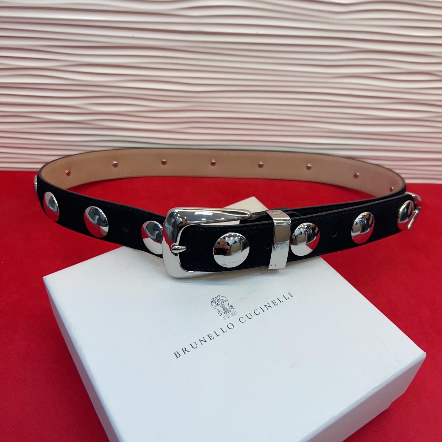 Brunello Cucinelli 男女通用休闲时尚打钉五金腰带！3.0Cm。网红款