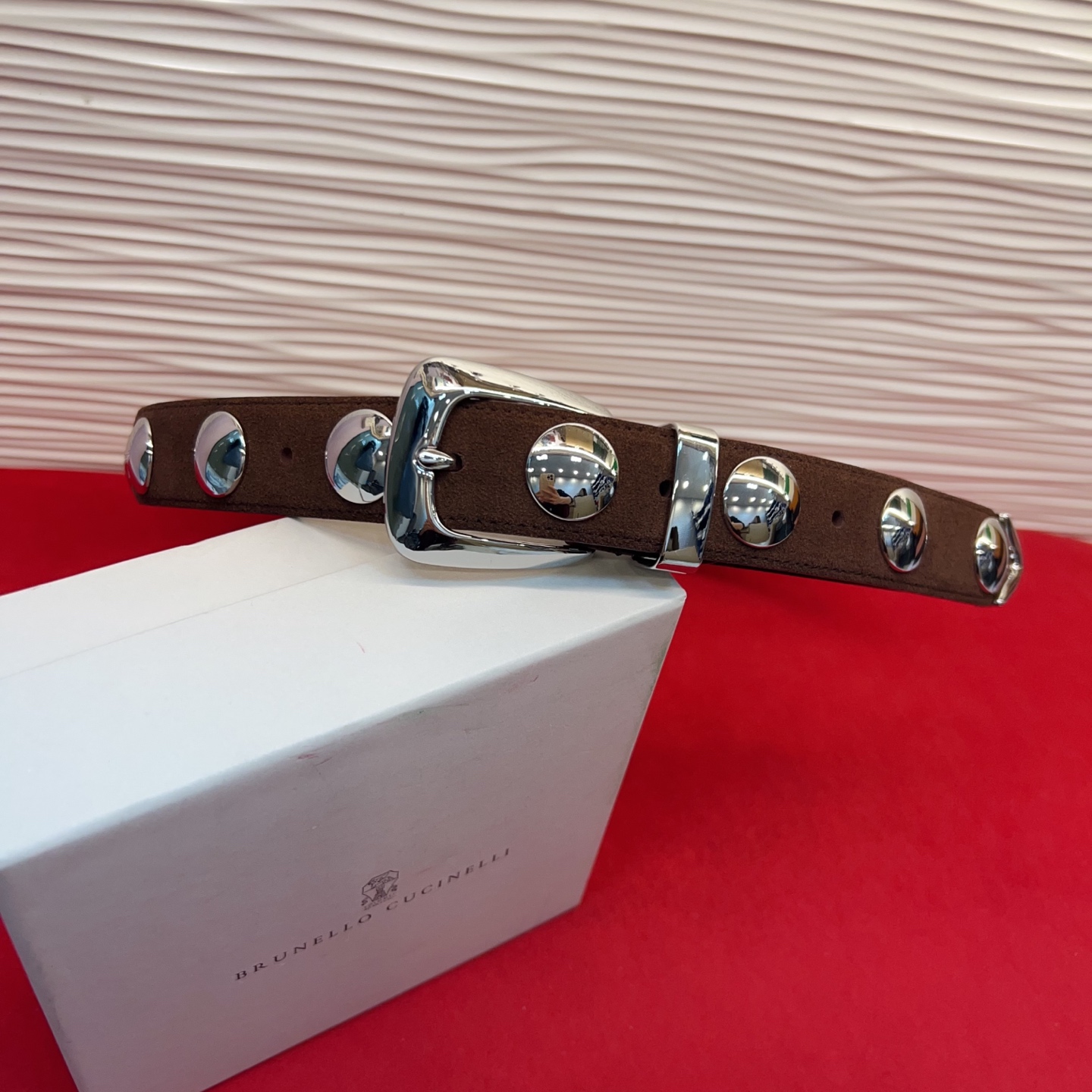 Brunello Cucinelli 男女通用休闲时尚打钉五金腰带！3.0Cm。网红款