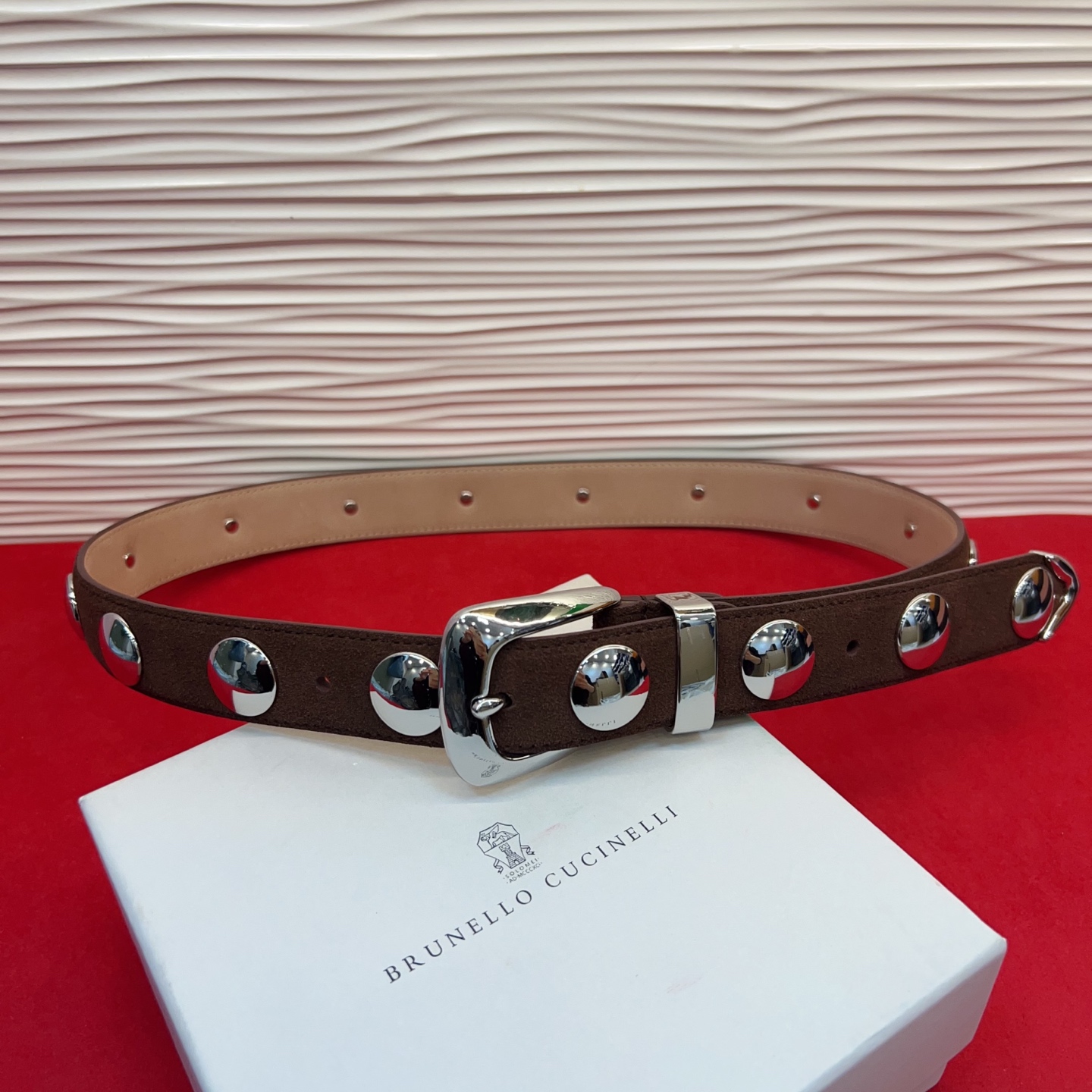 Brunello Cucinelli 男女通用休闲时尚打钉五金腰带！3.0Cm。网红款